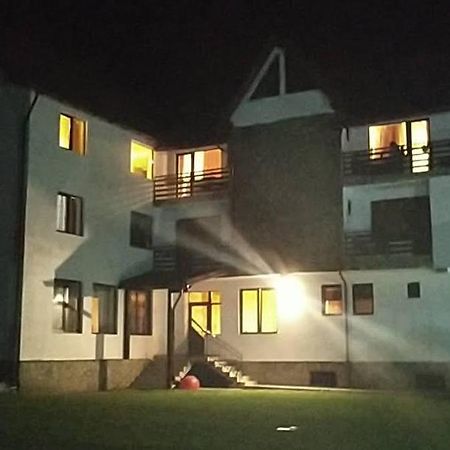 Pensiunea La Turcu Moeciu De Sus Exterior foto