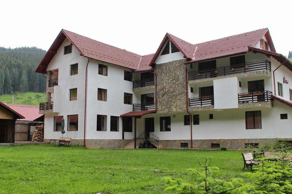 Pensiunea La Turcu Moeciu De Sus Exterior foto