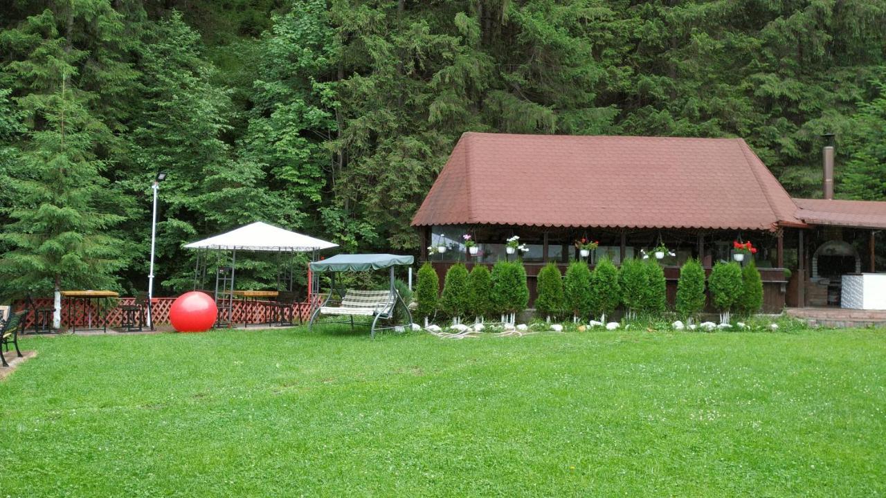 Pensiunea La Turcu Moeciu De Sus Exterior foto