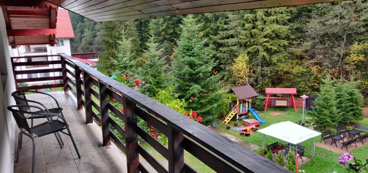 Pensiunea La Turcu Moeciu De Sus Exterior foto